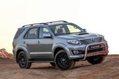 Toyota Luncurkan Fortuner...