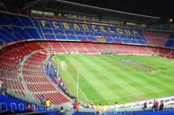 Barcelona Mulai Ditinggal Suporter Setia
