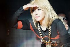 CL 2NE1 Siapkan Debut...