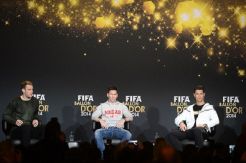 Messi Anggap Ronaldo Luar Biasa