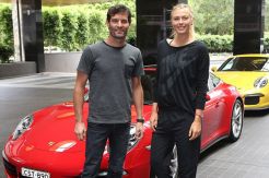 Sharapova Dijemput Pria Bermobil Mewah
