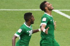 Penalti dan Kartu Merah Warnai Kemenangan Arab Saudi