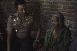 Nenek Penderita Kanker Mata di Nganjuk Mulai Dapat Perhatian