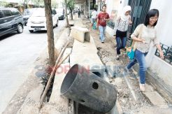 Sudin PU Jakarta Barat Akan Tinjau Trotoar Rusak
