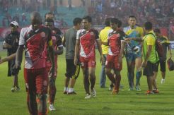Modal Muka Lama, Persijap Buru Tiket ISL
