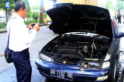 Selang Bensin Bocor,...