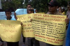 Usut Kasus Penembakan, Aktivis Unjuk Rasa ke Polres