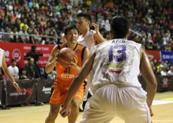 Pelita Jaya Tekuk CLS Knights di Surabaya