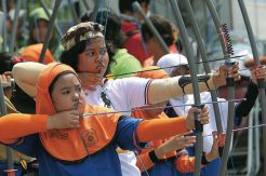 Risma Dorong Sekolah...