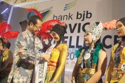 Perluas Jaringan, Bank...