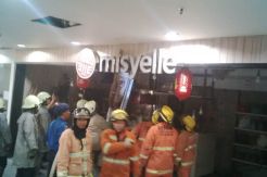 Bandung Indah Plaza Terbakar, Pengunjung Panik