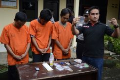 Pesta Sabu, Pemborong Dibekuk Bersama Dua Rekannya