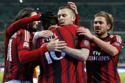 Parma Tahan Imbang Milan di Babak Pertama
