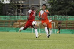 Riedl Seleksi Legiun Asing PSM di Surabaya