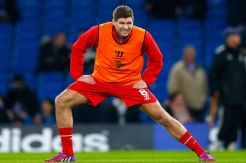 Gerrard Diragukan Tampil Lawan Bolton