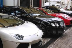 Siap-siap Pemilik Mobil Mewah Diperiksa Ditjen Pajak