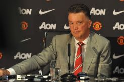 Van Gaal Kesal United Masih Banyak Lakukan Kesalahan