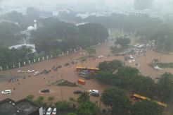 Jakarta Dikepung Banjir