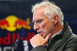 Bos Red Bull Ramal Mercedes Dominasi Musim 2015