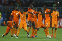 Pantai Gading Juara,...