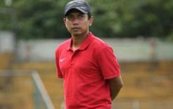 Diajak Tarung Arema,...