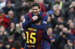 Barcelona Pesta Gol ke Gawang Levante