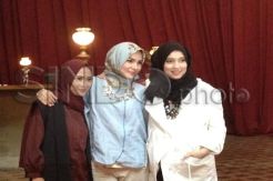 3 Desainer Cantik Ini Pamer Koleksi Muslim Spring 2015
