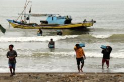 Pemprov Jateng Tak Konsisten Tertibkan Aturan Cantrang