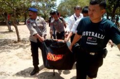 Nelayan Temukan Mayat dalam Karung