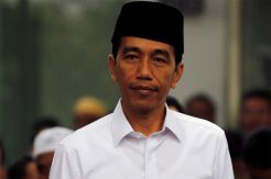 Jokowi Rapat Dadakan...