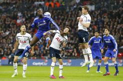 Cahill Sanjung Penampilan Kurt Zouma