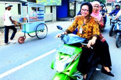 Mensos Khofifah Blusukan di Palembang