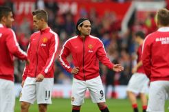 Falcao Kehilangan Posisi...