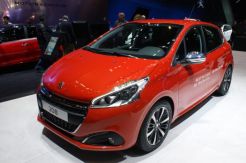 Peugeot 208 Tampil Baru di Geneva Motor Show