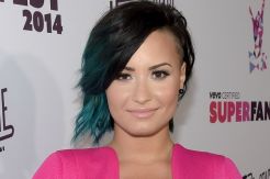 Demi Lovato Ingin Gandeng Eminem di Album Baru