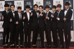 EXO Bocorkan Foto Latihan Jelang Konser