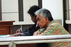 Pemilik CV Tak Pernah...