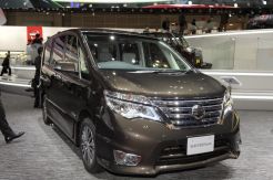 New Nissan Serena Tipe Paling Tinggi Dibanderol Rp444 Juta
