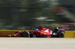 Duo Ferrari Bergairah di Sesi Latihan Bebas Pertama