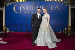 Film Cinderella Berkuasa di Box Office