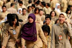 Belasan Pejabat DKI...