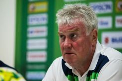 Pelatih Lao Toyota Anggap Persib Terlalu Kuat