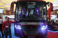Bus dan Truk yang Tak Layak Harus Pensiun