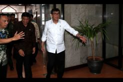 Kurang Akta, Yasonna Belum Sahkan Golkar Kubu Agung