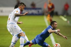 Napoli Tertahan Sementara di Rusia