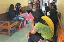 Polisi Amankan Enam...