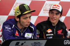 Marquez Ngeri Lihat...