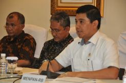 MenPAN-RB Bantah Penghapusan Pensiun PNS Ide Pemerintah