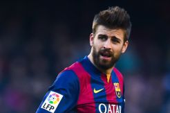 Pique Halangi Kepergian Dani Alves