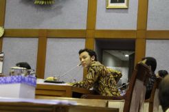 Menpora Diminta Realisasikan MotoGP Indonesia